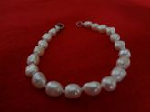 Cód. P1315 - Pulseira de pérolas barrocas (verdadeira)