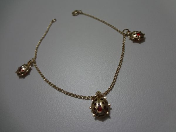 Cód. P4172g - Pulseira folheada a ouro 18k - Pingente Joanin